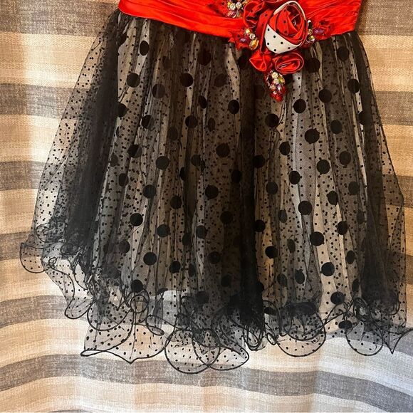 Tony Bowls Black/White Polka Dot With Red Flowers Strapless Mini Dress Size 10 - Picture 8 of 12